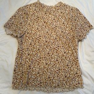 Ribbed Mock-neck Tee